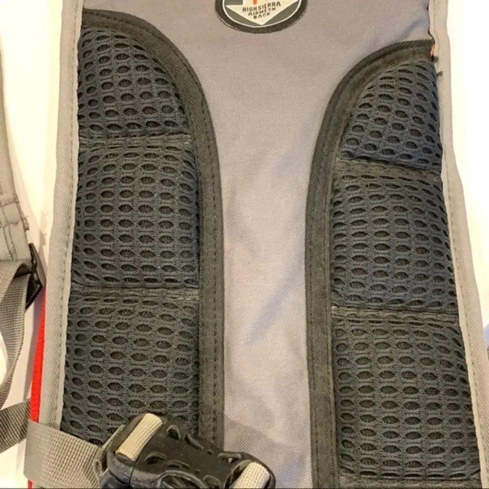 High‎ Sierra Hiking Jogging Skinny Backpack